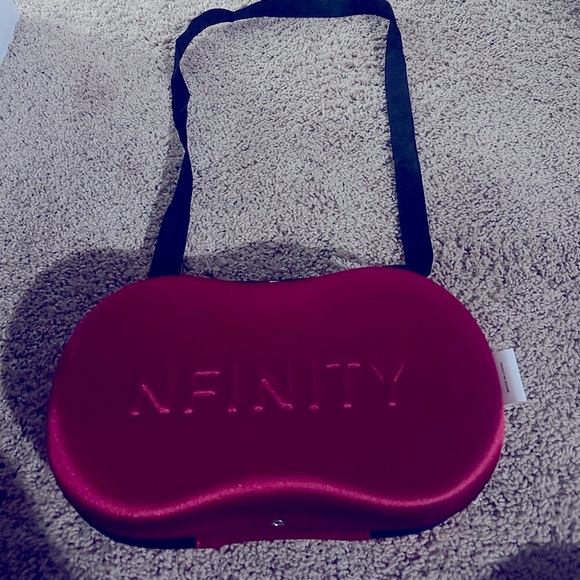 Nfinity Cheer Shoe Case - Picture 1 of 3